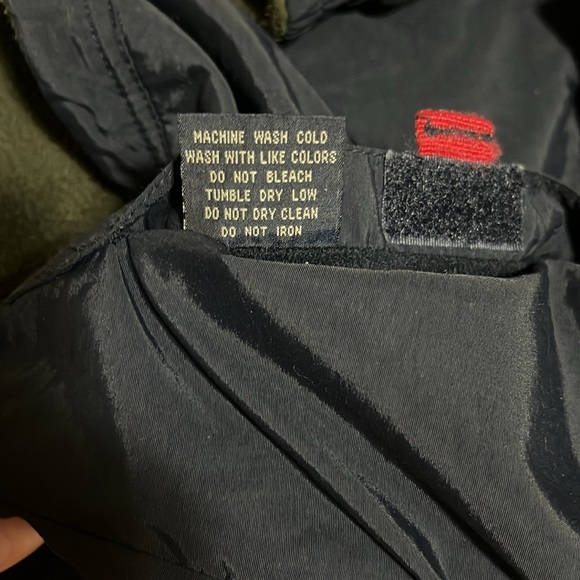 Coat for a boy size Small. Authentic Quality Trademark since 1892 Fit 7/8 boy. - Picture 9 of 9